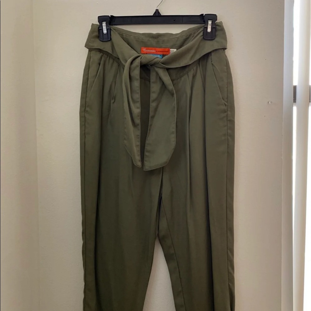 EUC Anthropologie Cartonnier olive green tapered pant